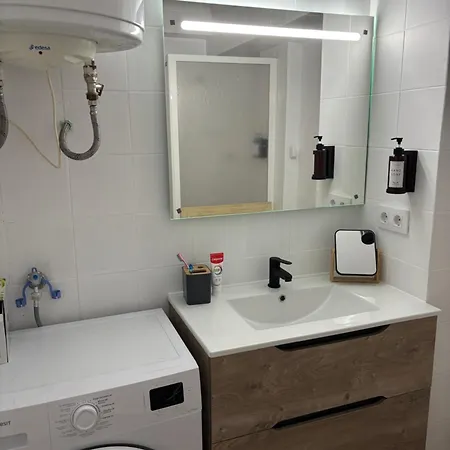 A Dos Minuts Del Mar Daire *